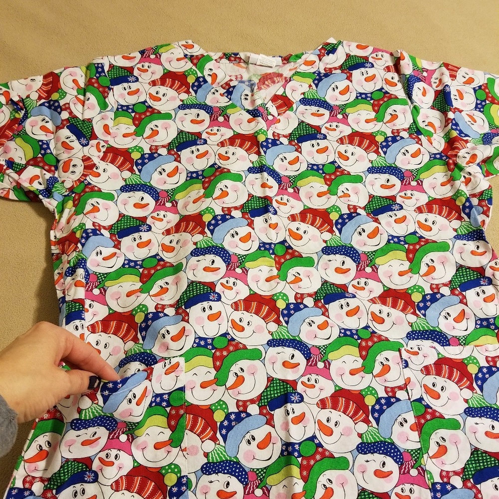 Scrub top